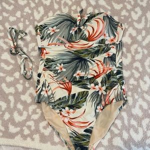 One piece bathing suit